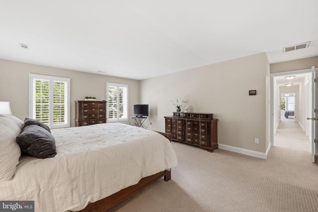 13614 WEINSTEIN COURT