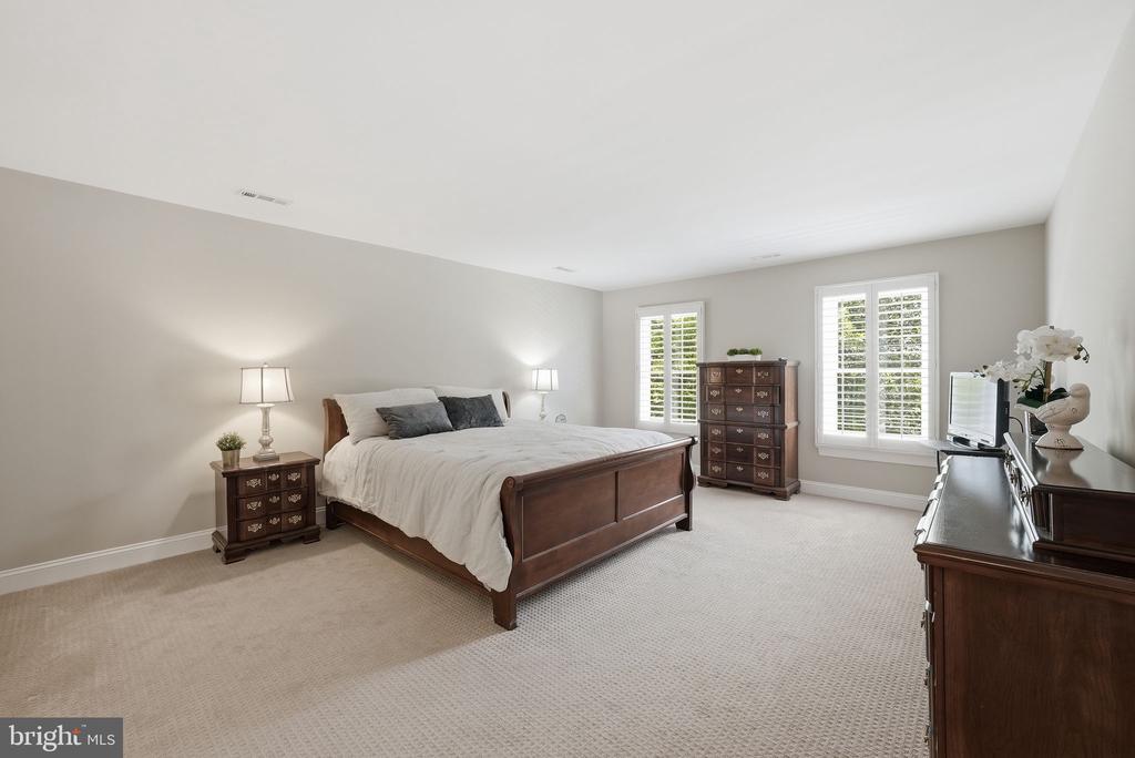 13614 WEINSTEIN COURT