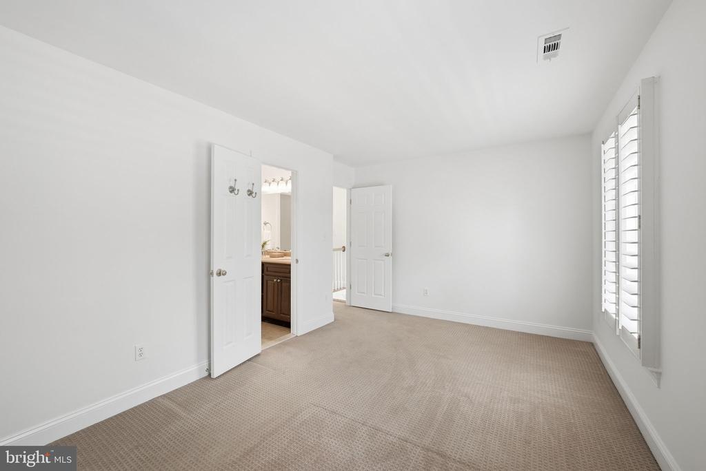 13614 WEINSTEIN COURT