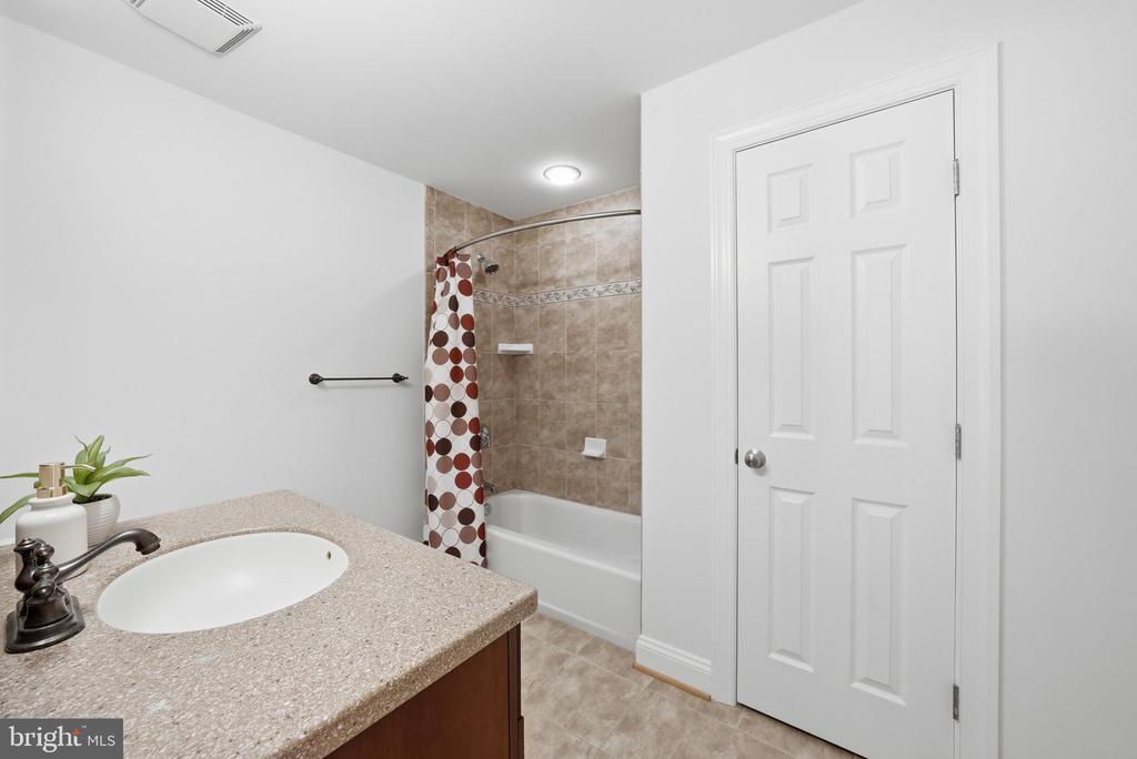 13614 WEINSTEIN COURT