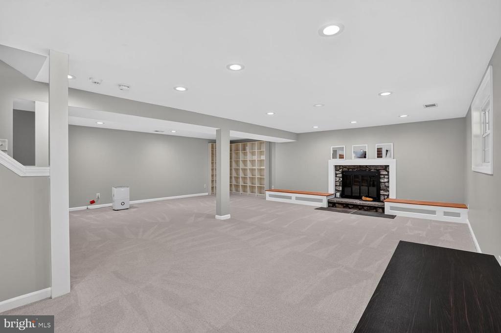 11600 LEEHIGH DRIVE