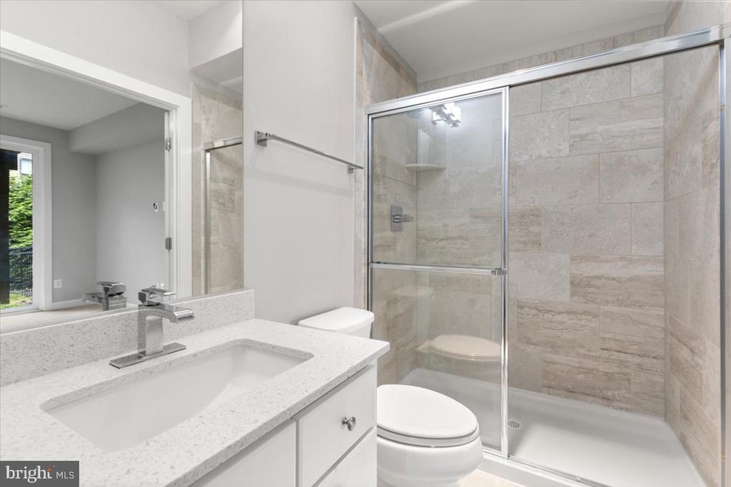 3117 SUNDROPS COURT