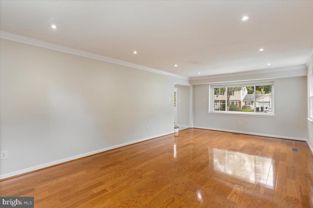 13117 MERCURY LANE