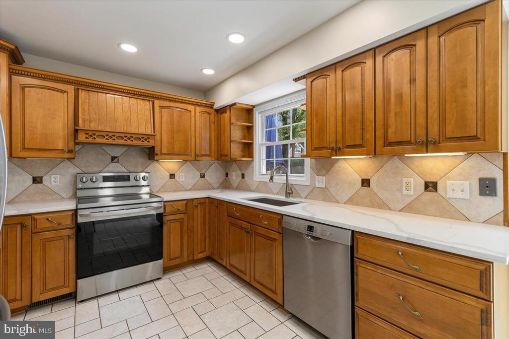 13117 MERCURY LANE
