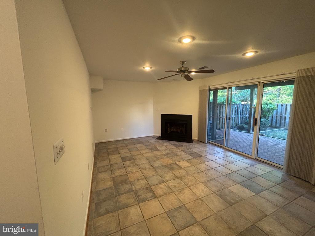 13874 COLEMAN COURT