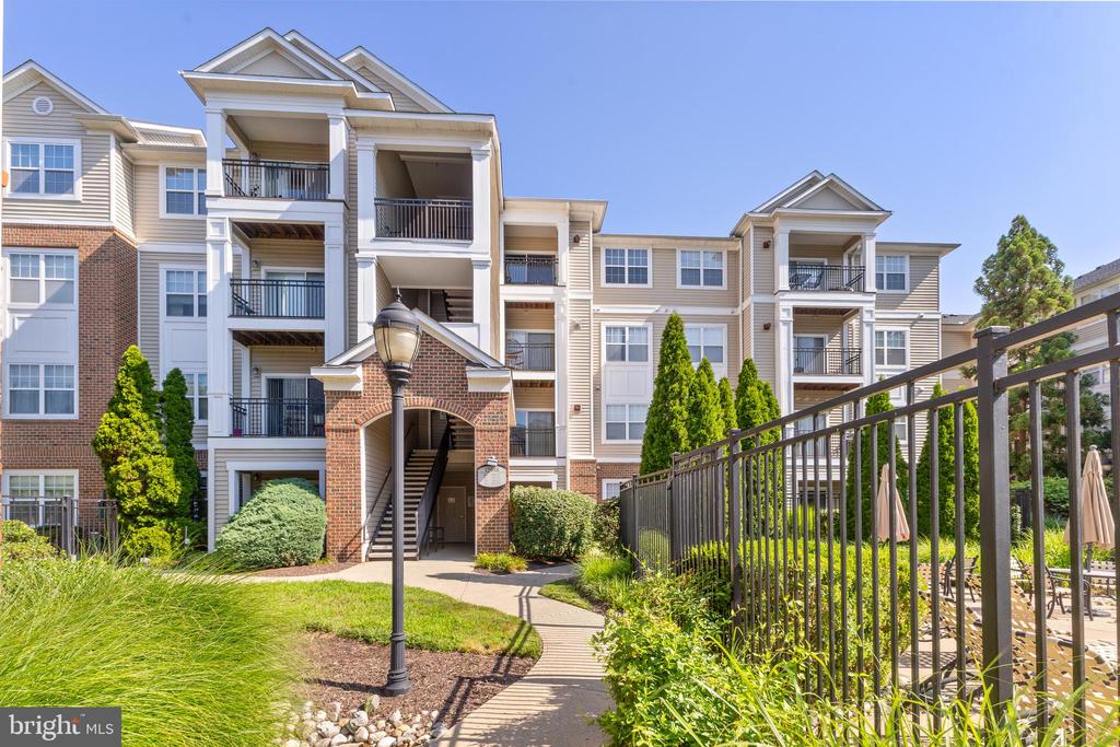12958 CENTRE PARK CIRCLE Unit: 118