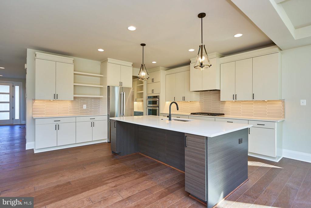 6845 CHURCHILL ROAD