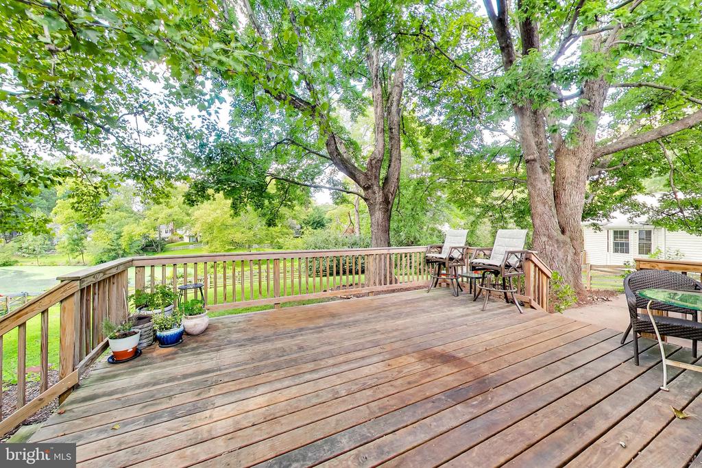 5414 RUMSFORD LANE