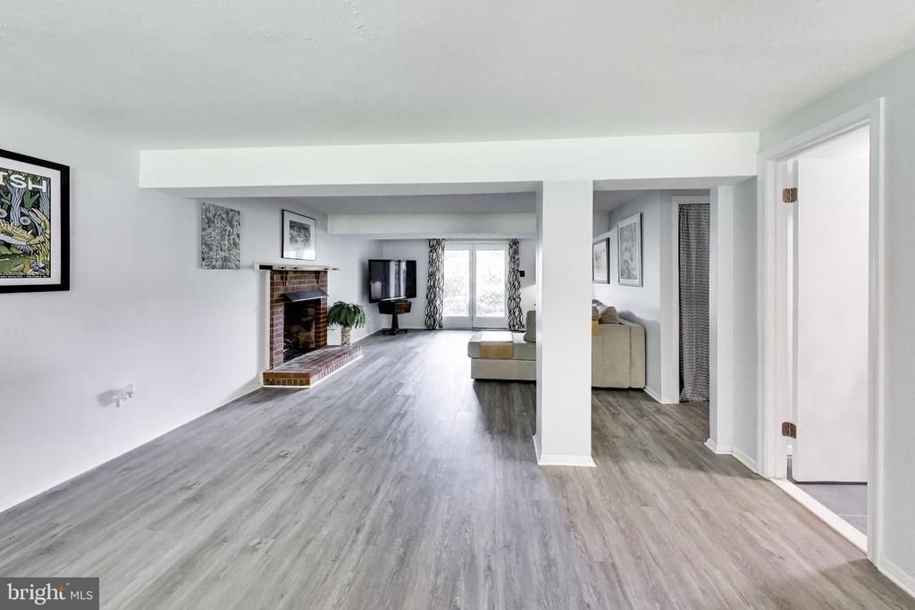 5414 RUMSFORD LANE
