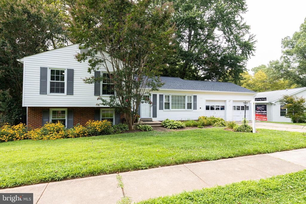 5414 RUMSFORD LANE