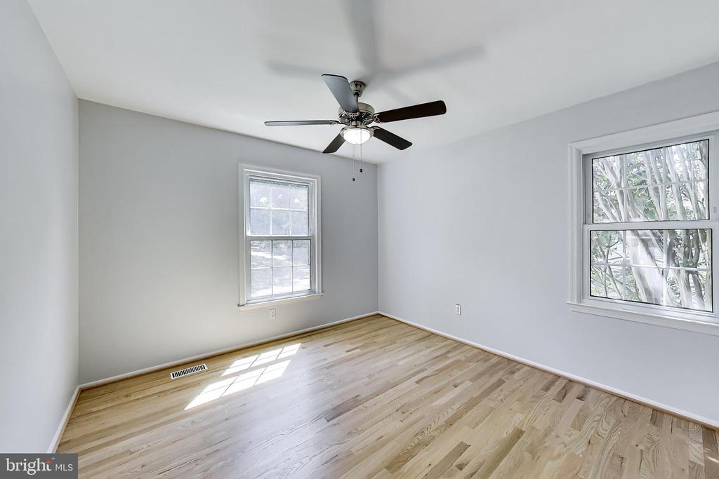 5414 RUMSFORD LANE
