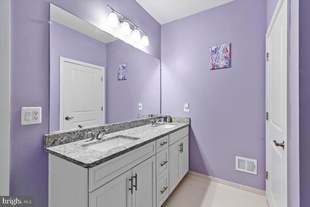 6137 OLIVET DRIVE