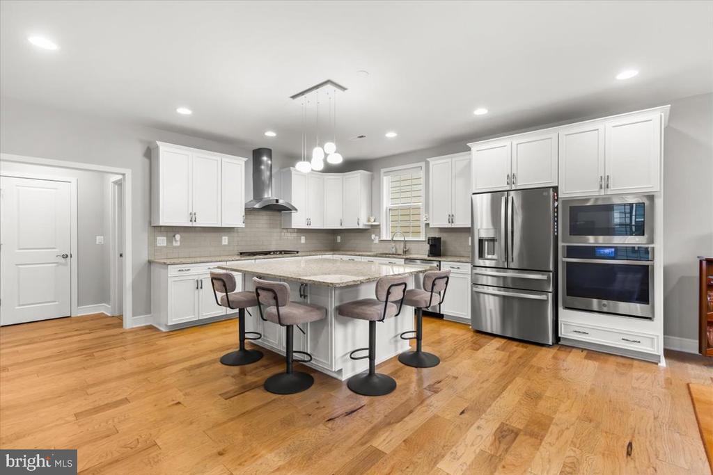 6137 OLIVET DRIVE