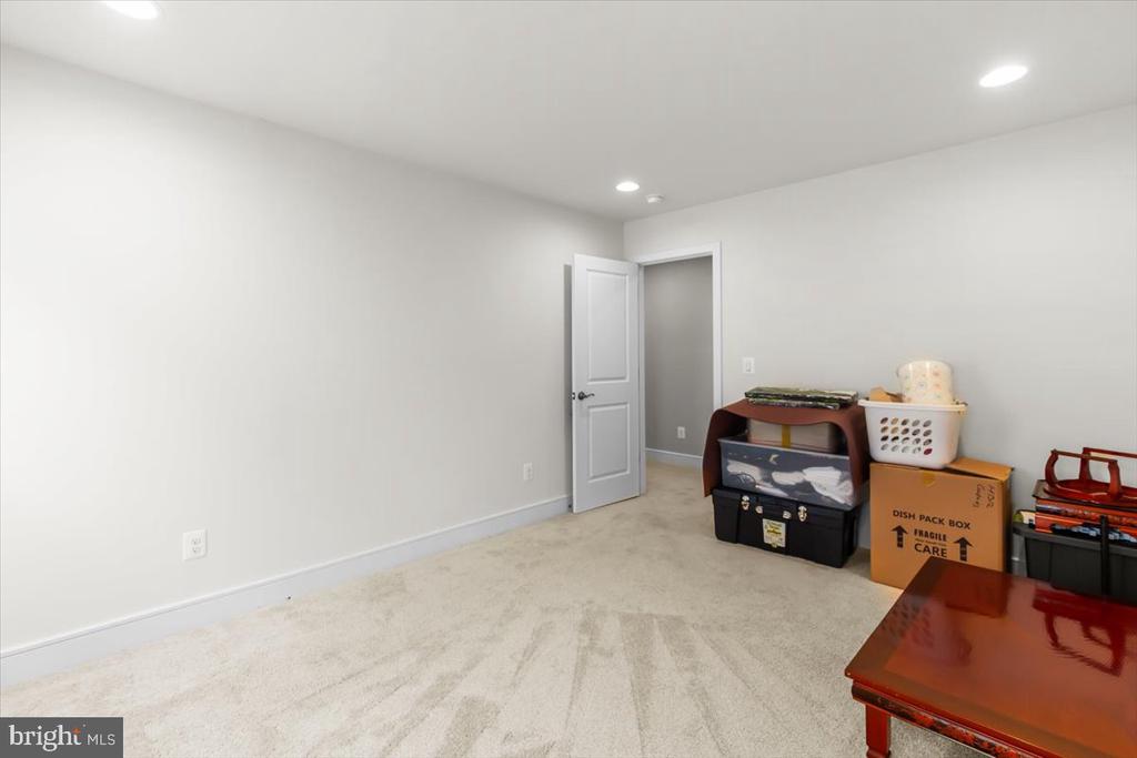 6137 OLIVET DRIVE