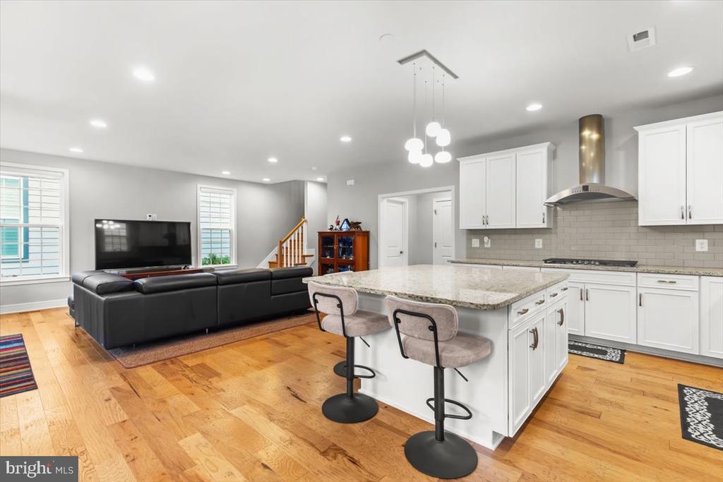 6137 OLIVET DRIVE