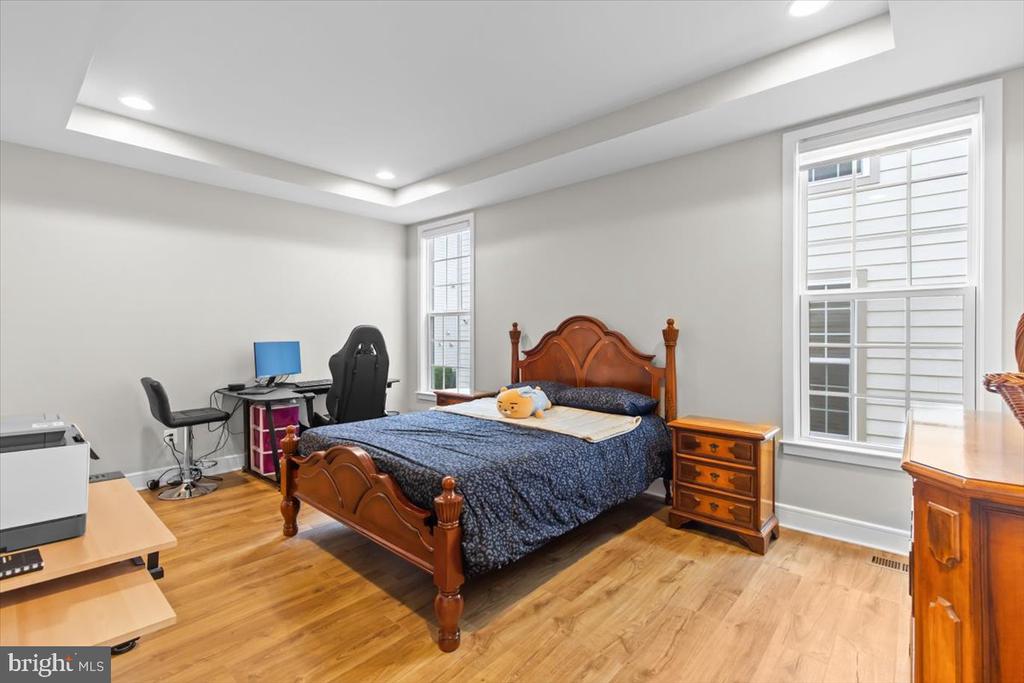 6137 OLIVET DRIVE