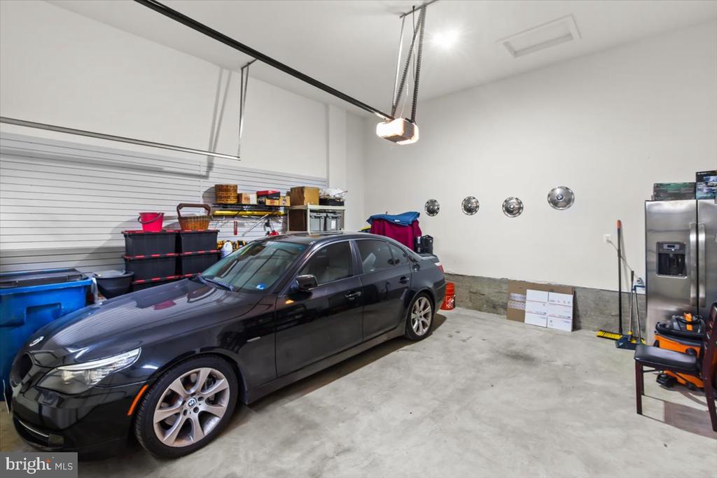 6137 OLIVET DRIVE