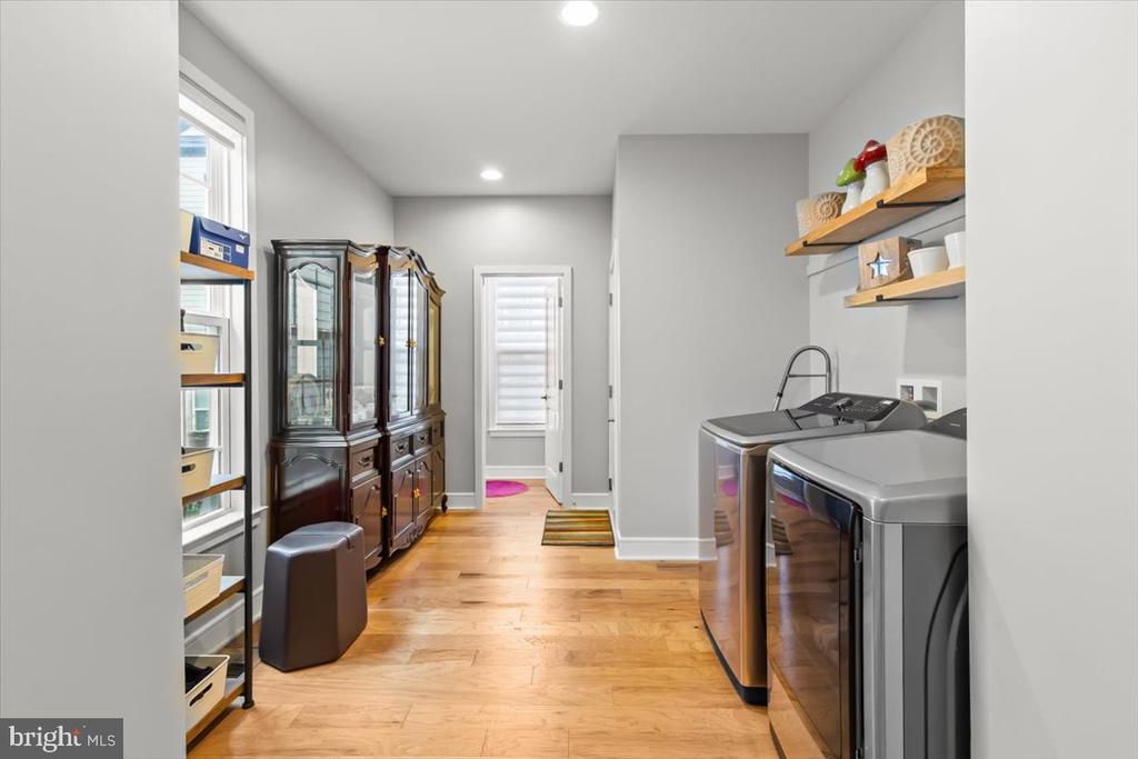 6137 OLIVET DRIVE