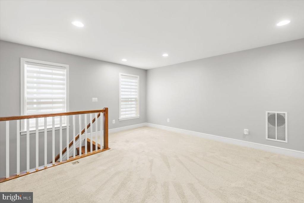 6137 OLIVET DRIVE