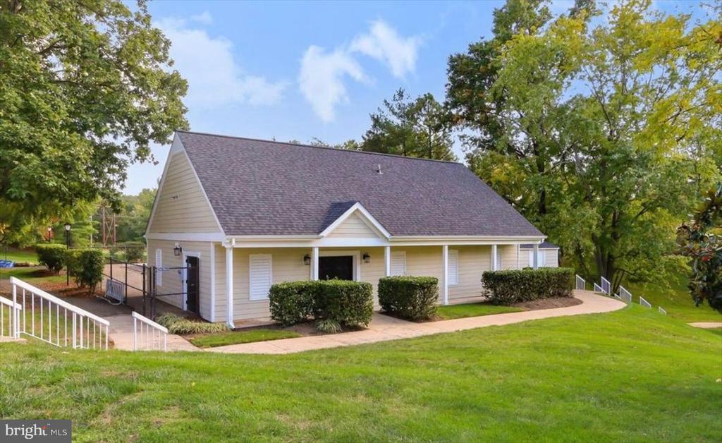 13639 ORCHARD DRIVE