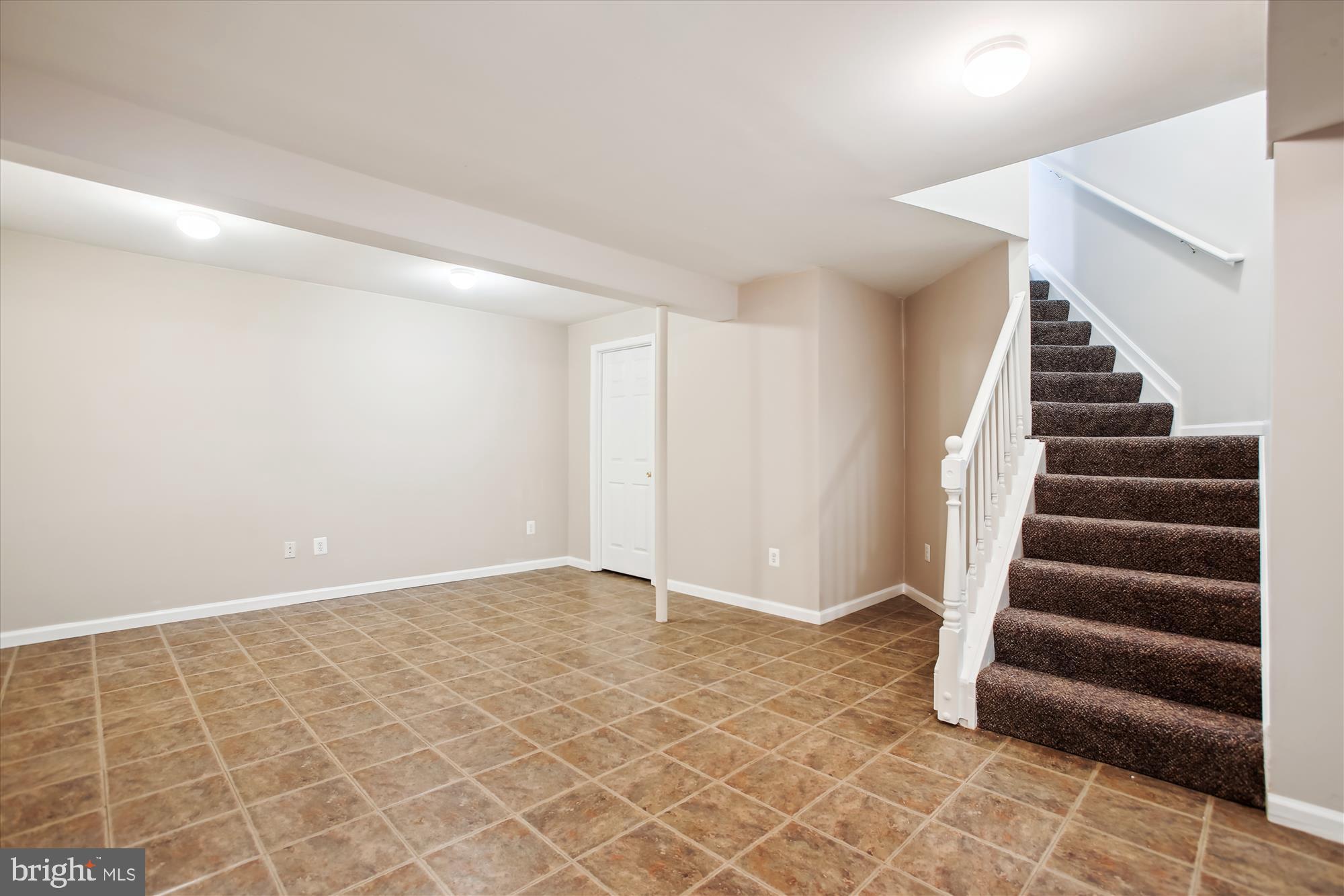 46564 WHITECHAPEL WAY