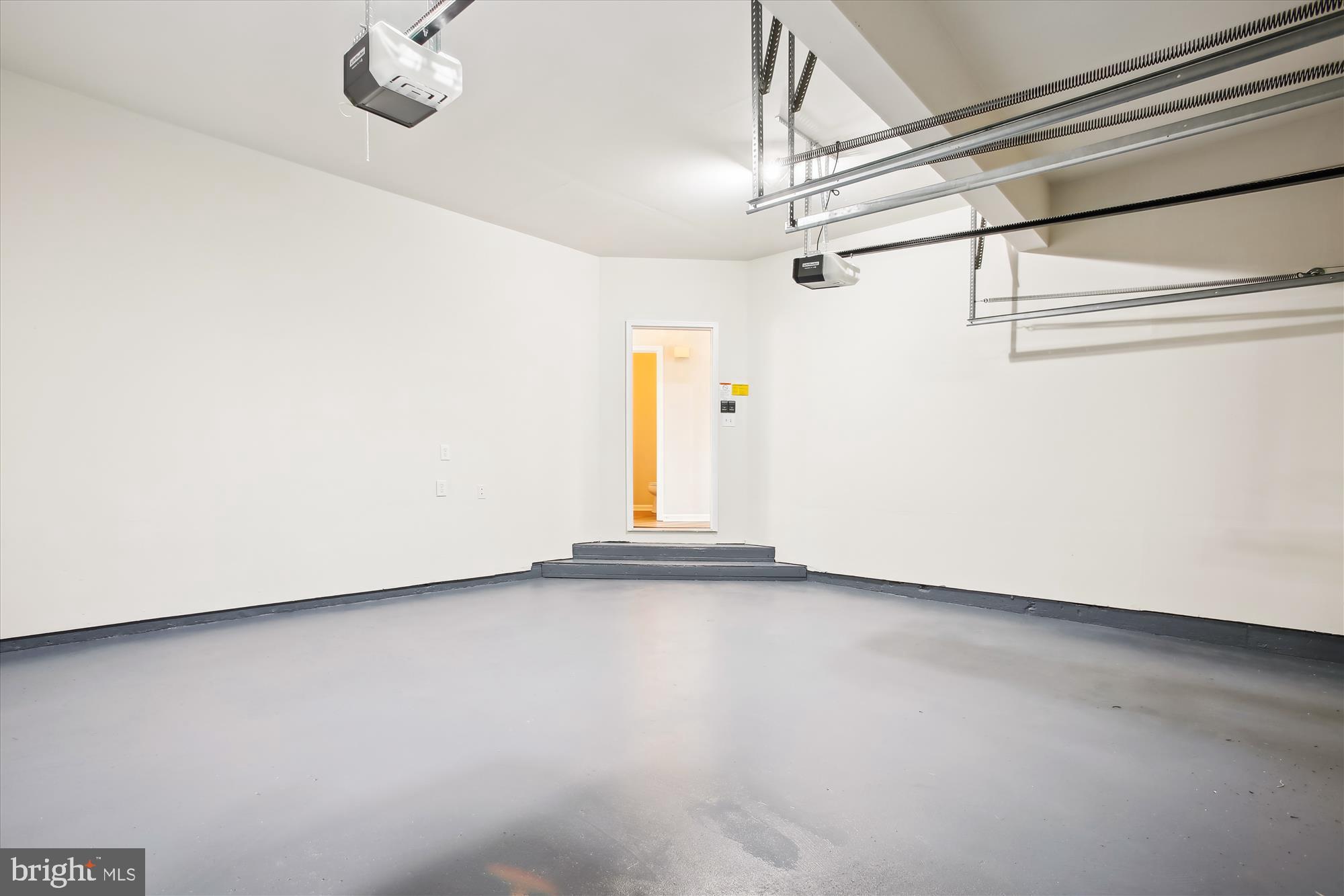 46564 WHITECHAPEL WAY