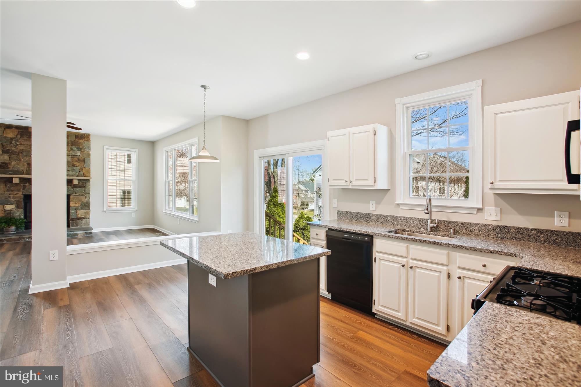 46564 WHITECHAPEL WAY