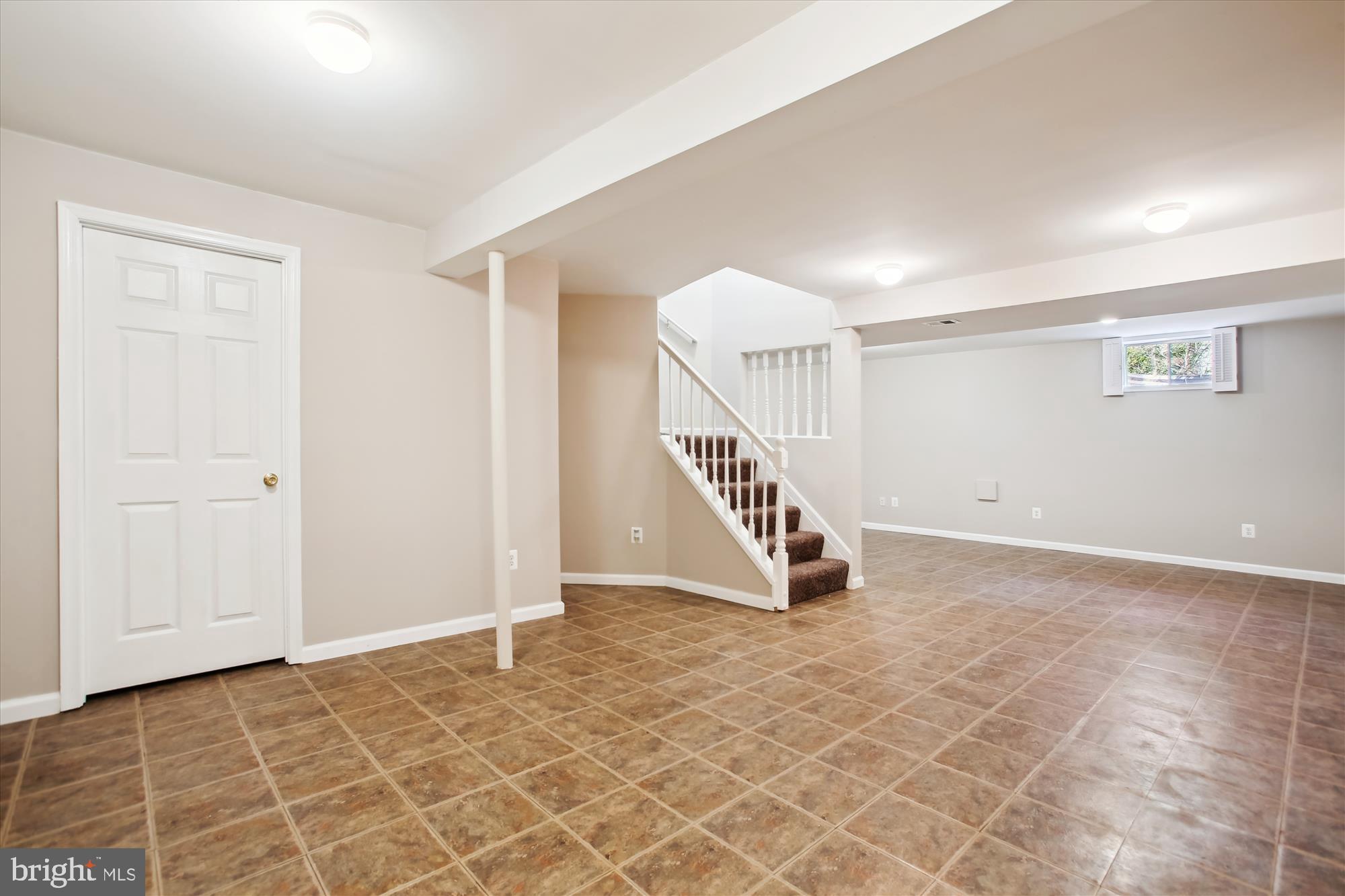 46564 WHITECHAPEL WAY