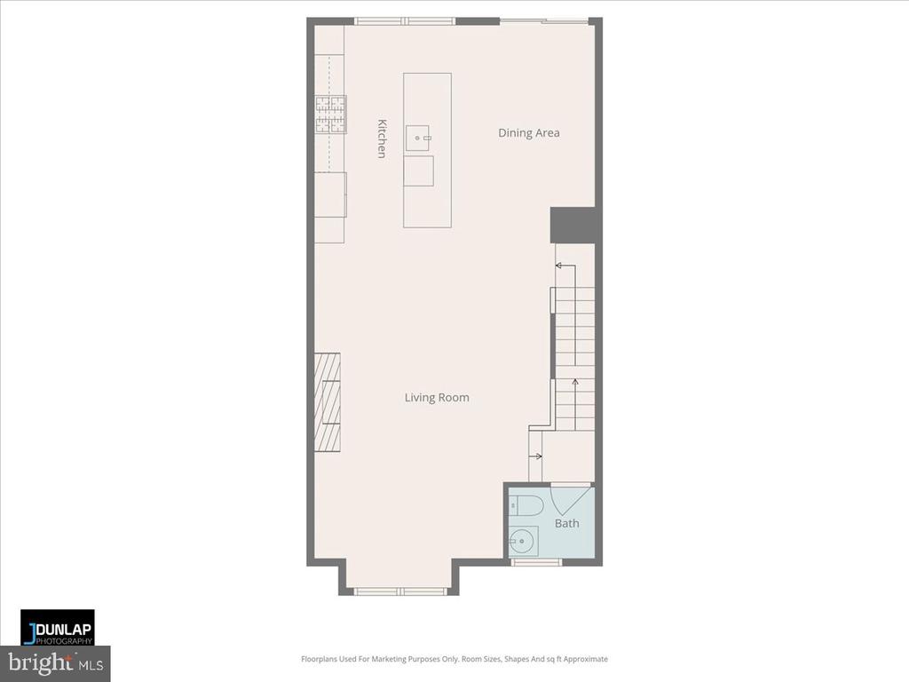 1590 KINNAIRD TERRACE NE