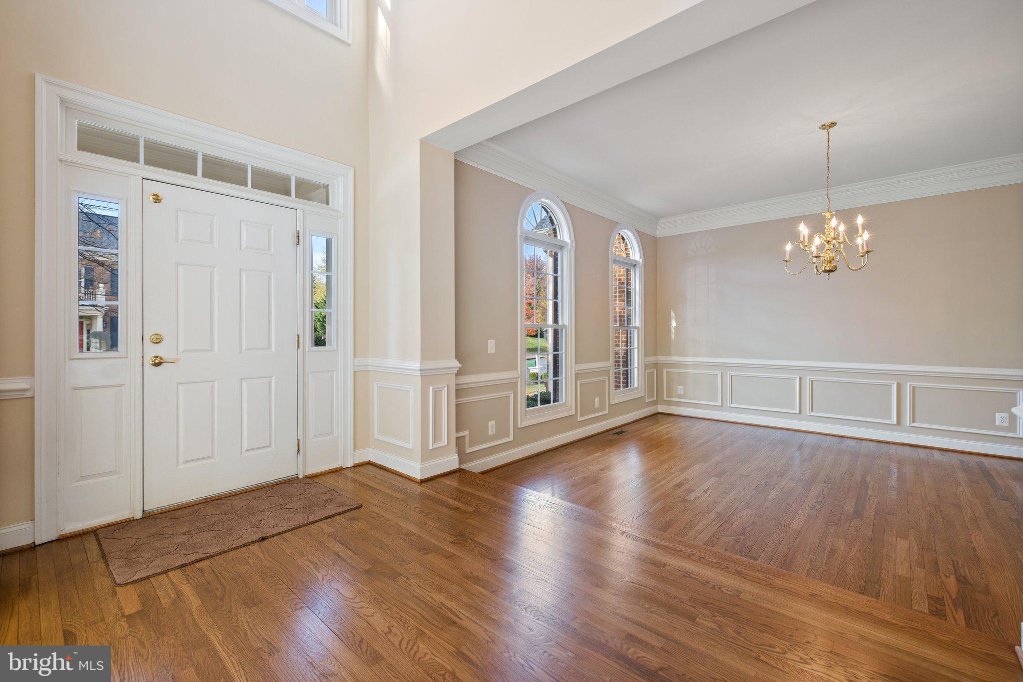 5441 SHERMAN OAKS COURT