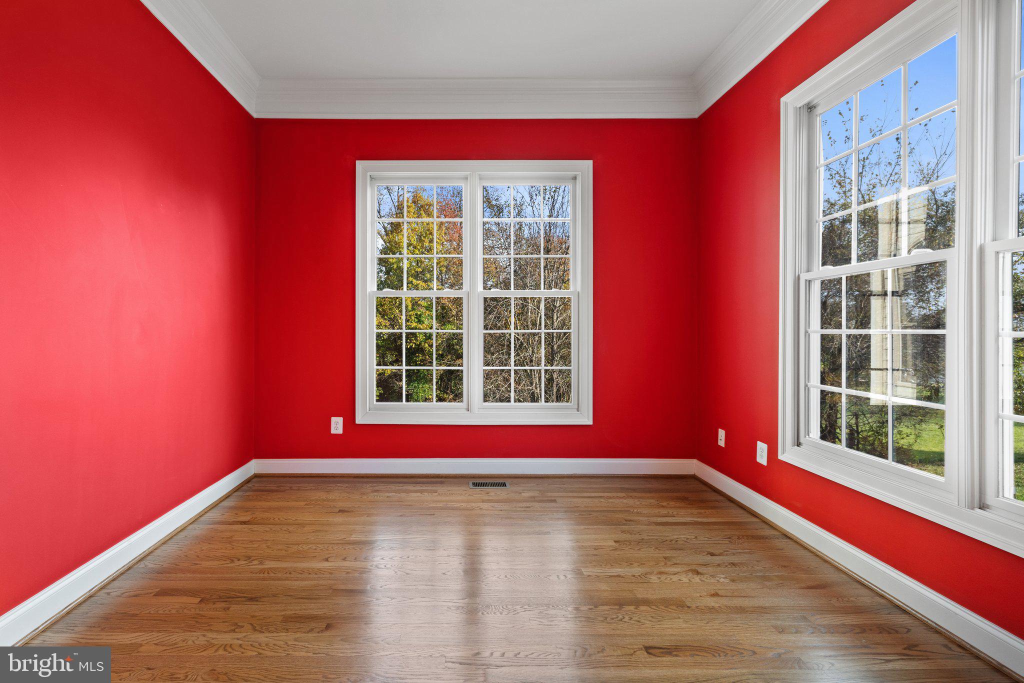 5441 SHERMAN OAKS COURT