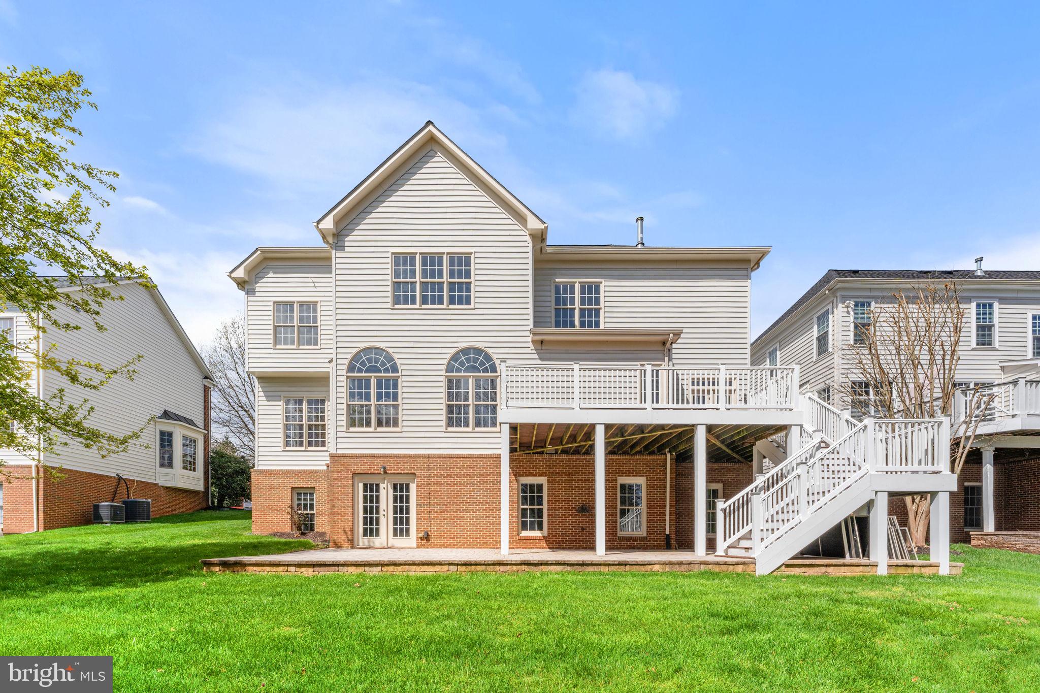 5441 SHERMAN OAKS COURT