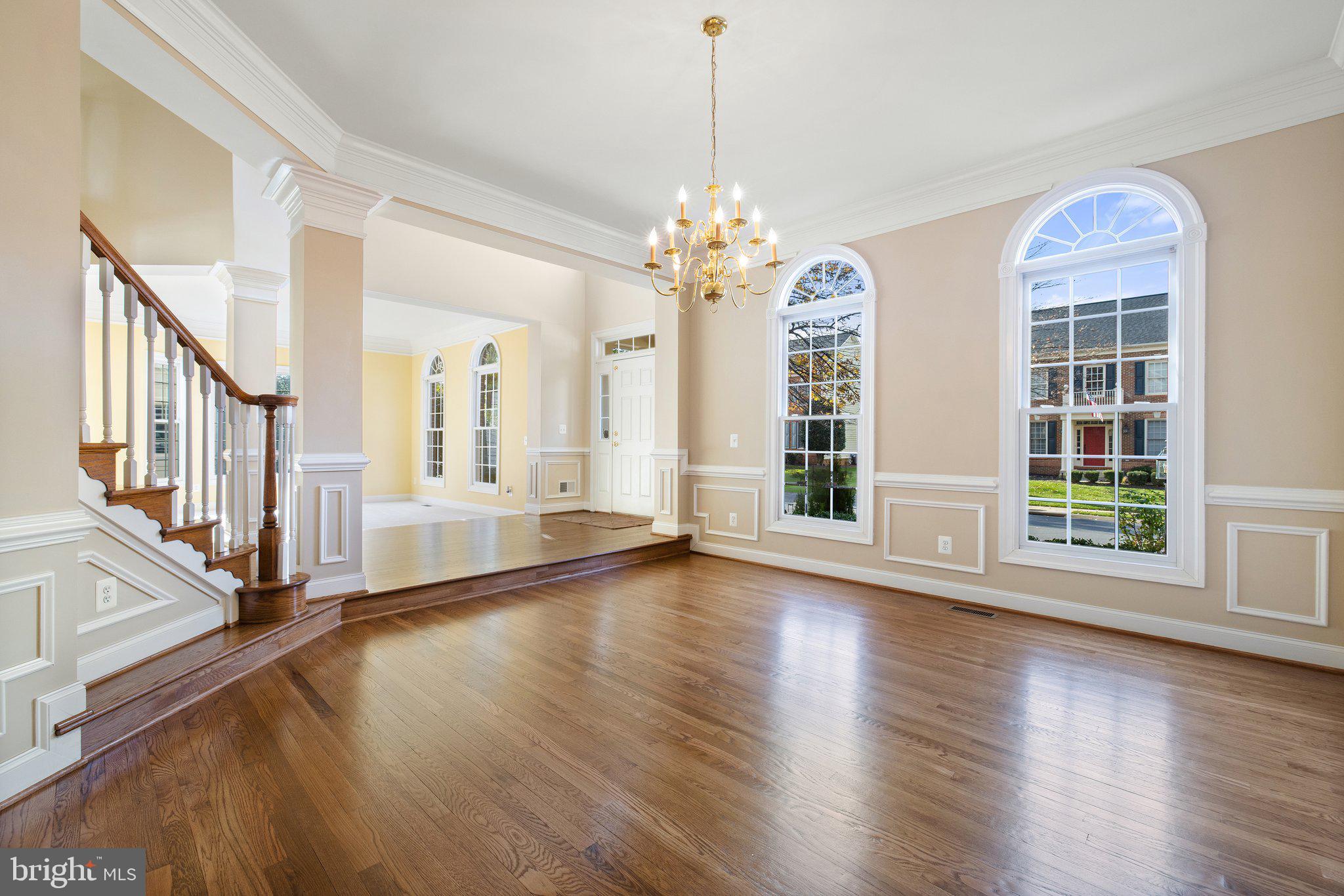5441 SHERMAN OAKS COURT