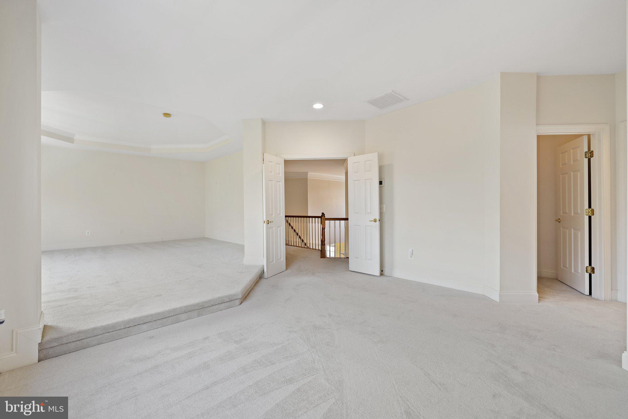 5441 SHERMAN OAKS COURT