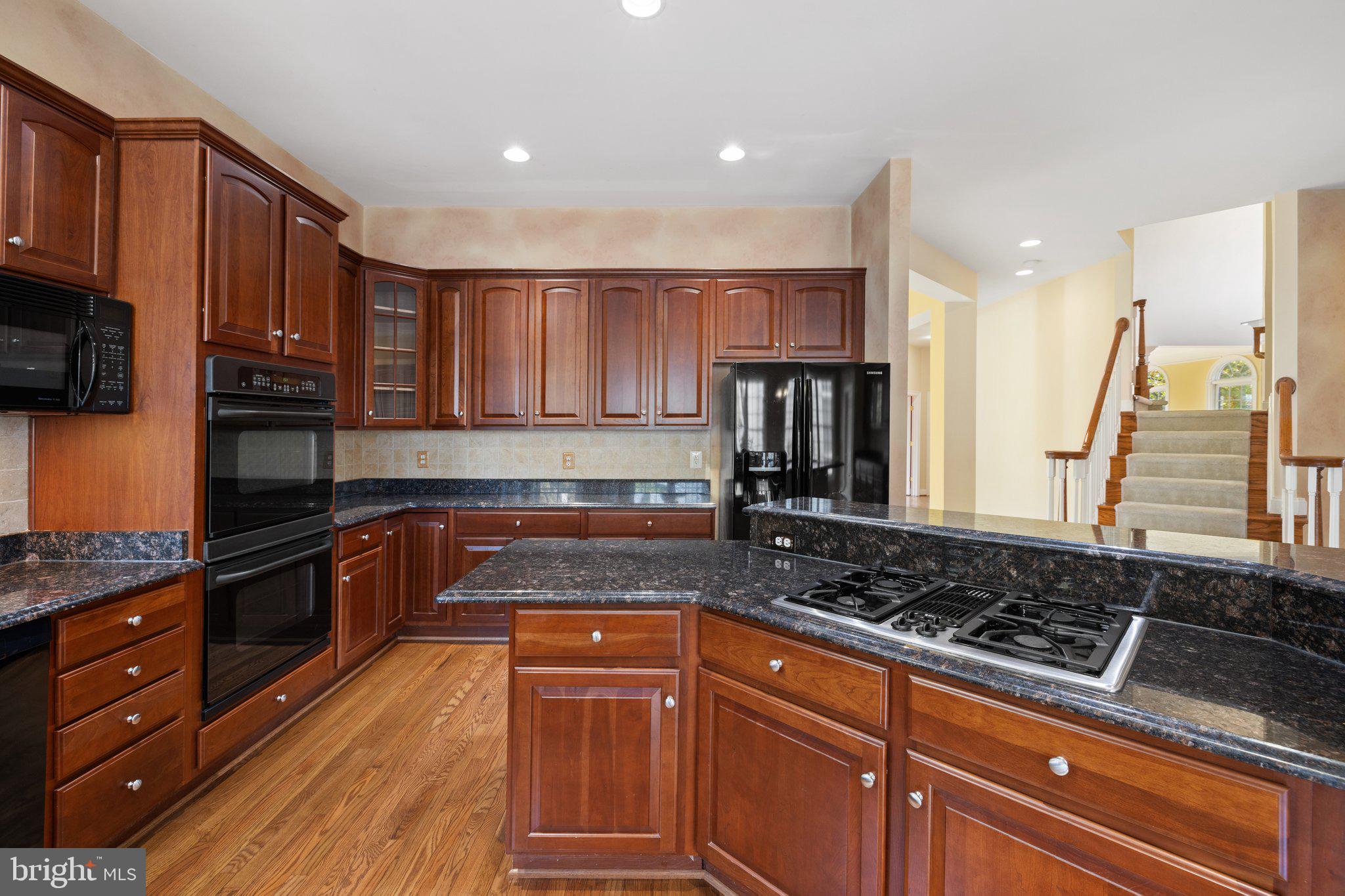 5441 SHERMAN OAKS COURT