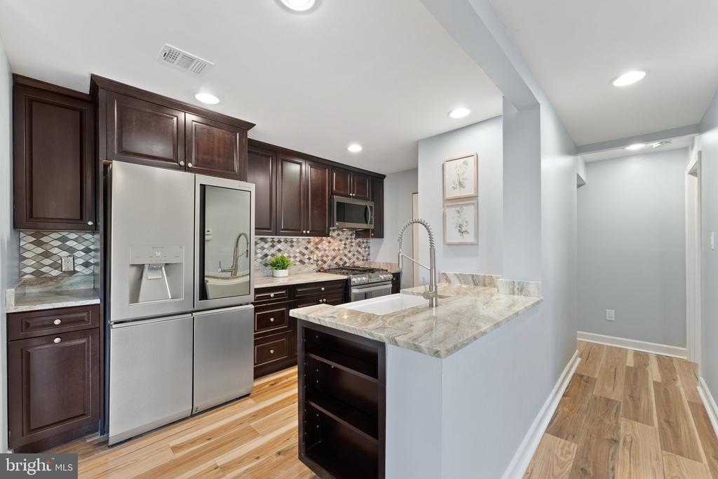 12701 GORDON BOULEVARD 1