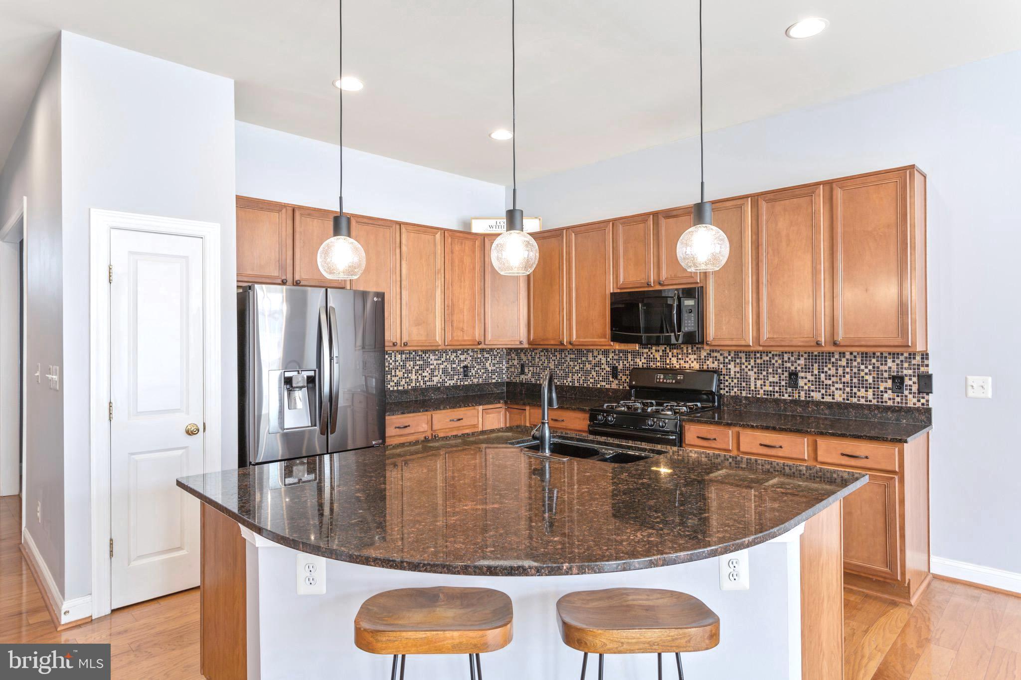 9152 RIBBON FALLS LOOP