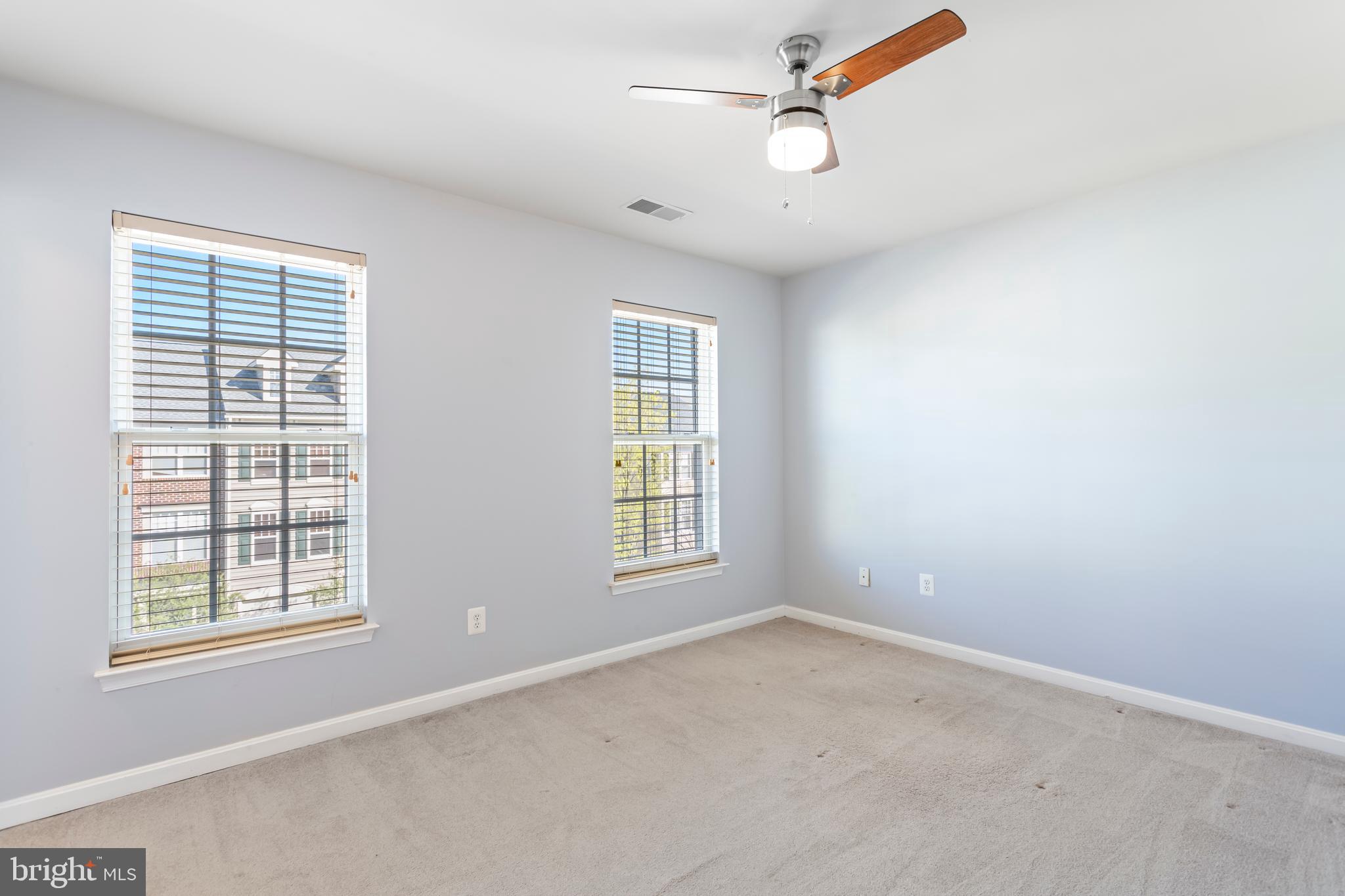 9152 RIBBON FALLS LOOP