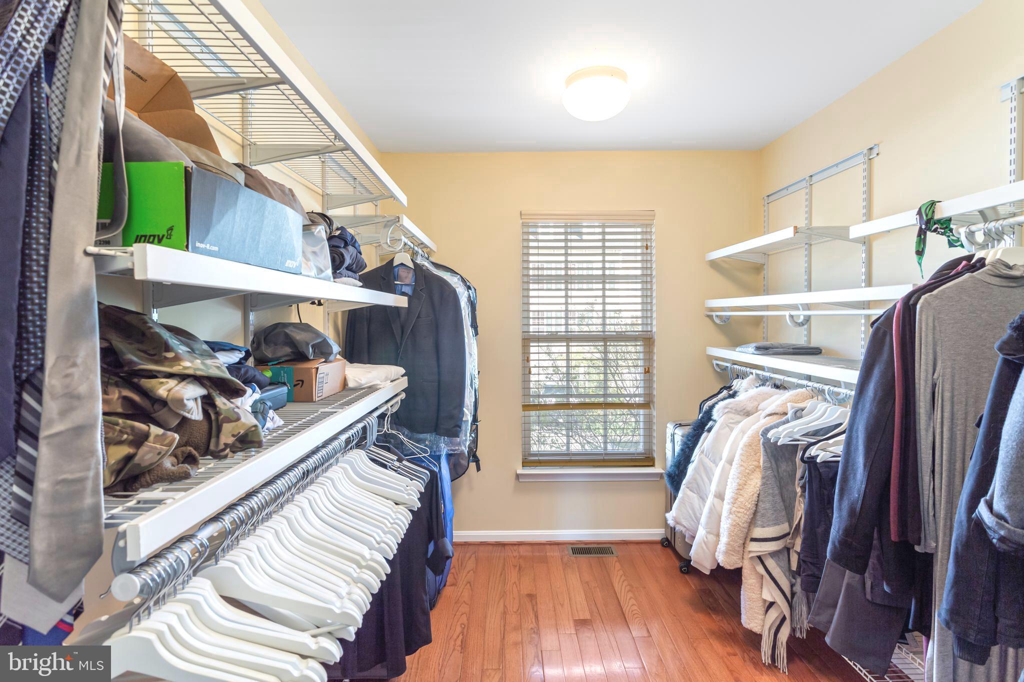 9152 RIBBON FALLS LOOP