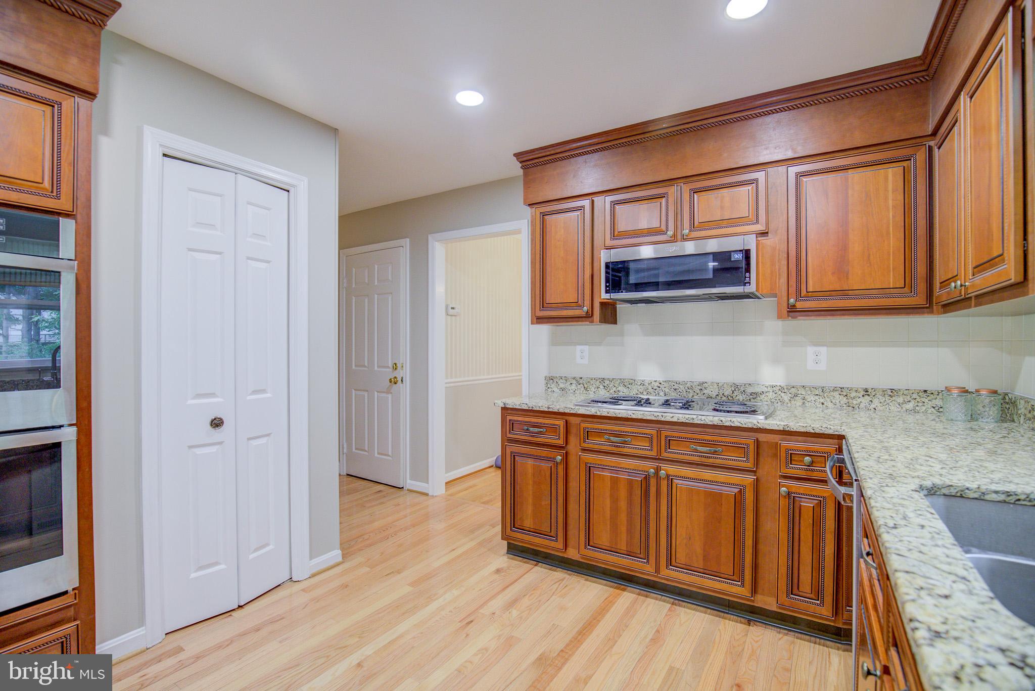 8154 BLANDSFORD DRIVE