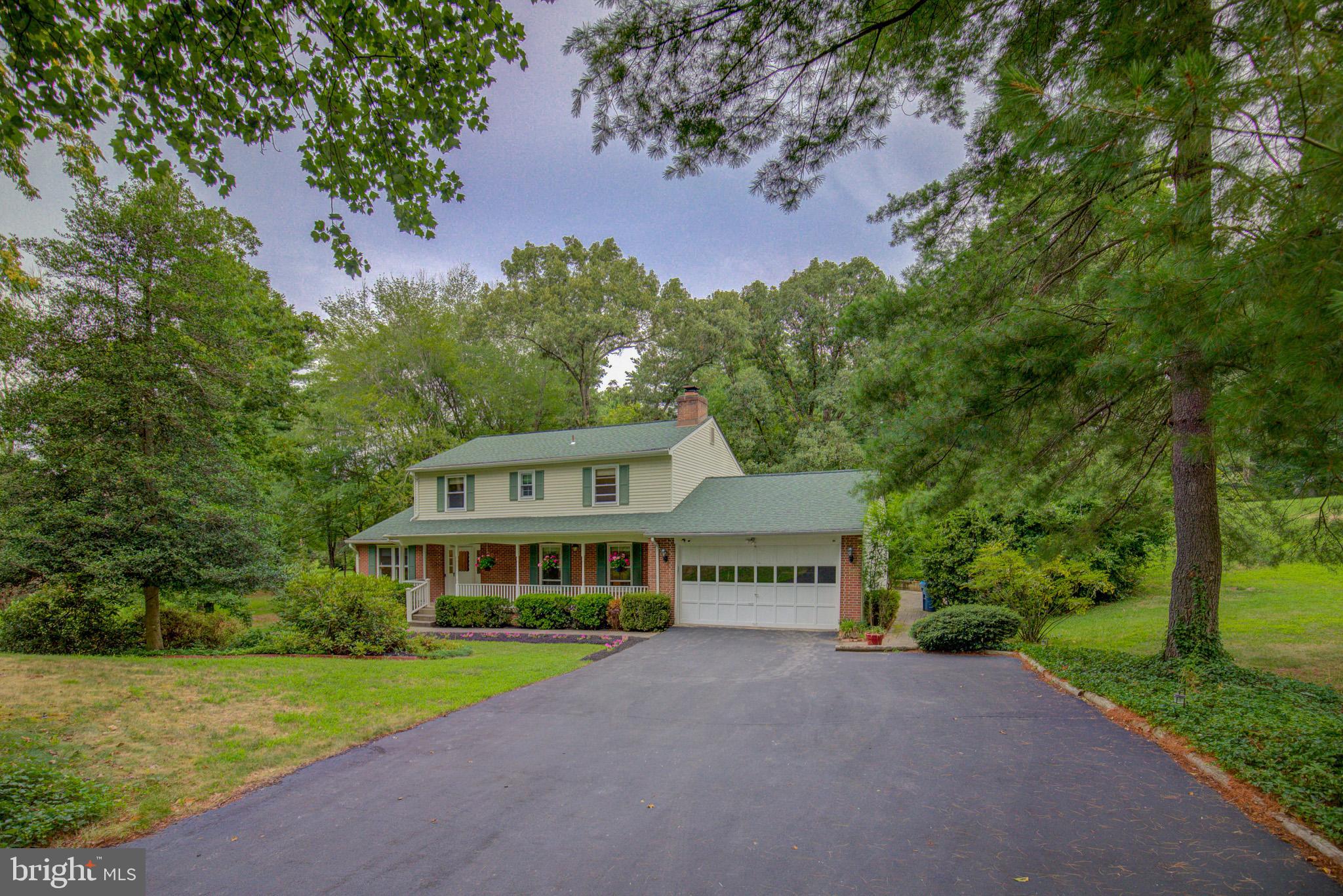 8154 BLANDSFORD DRIVE