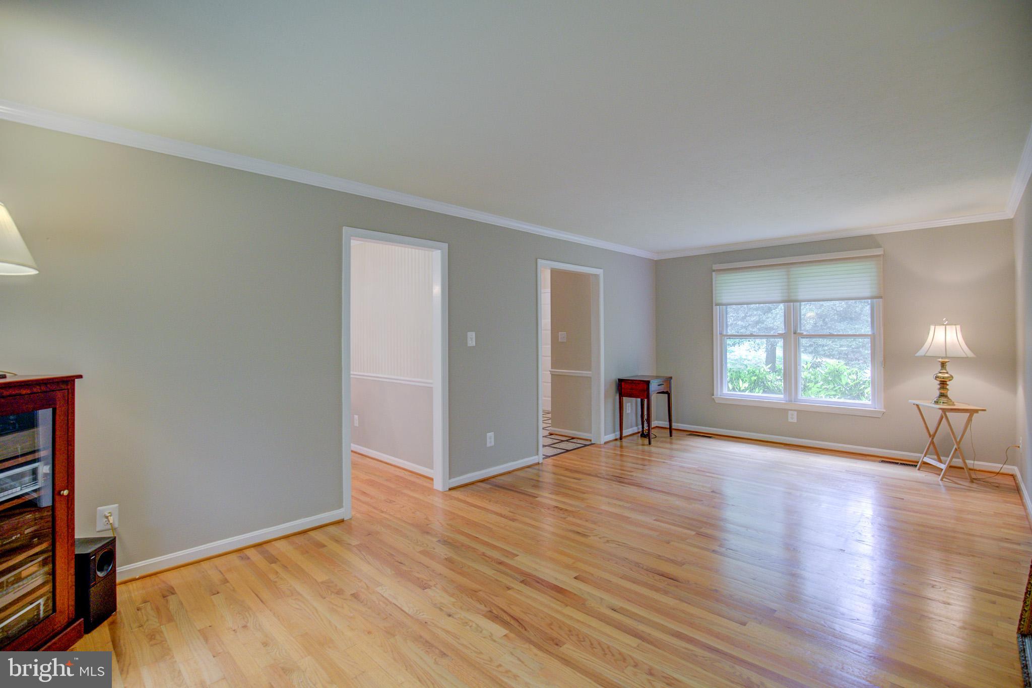 8154 BLANDSFORD DRIVE