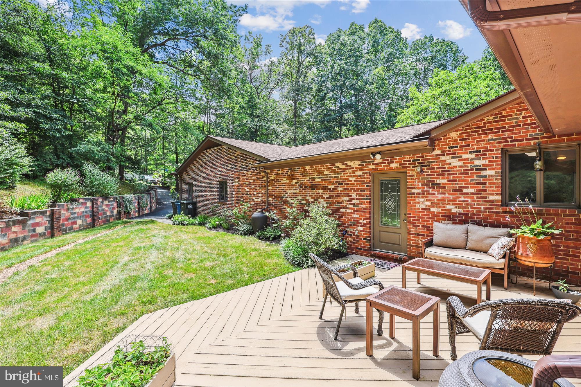 6368 YATES FORD ROAD