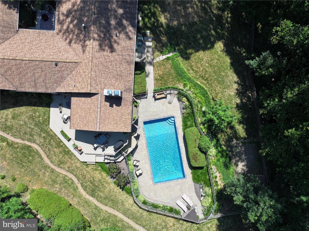 6368 YATES FORD ROAD