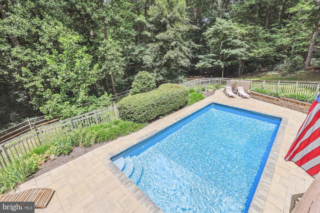 6368 YATES FORD ROAD