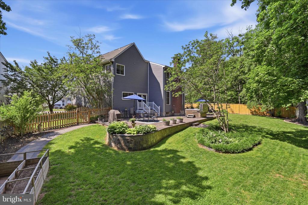 10408 CORAL BERRY DRIVE
