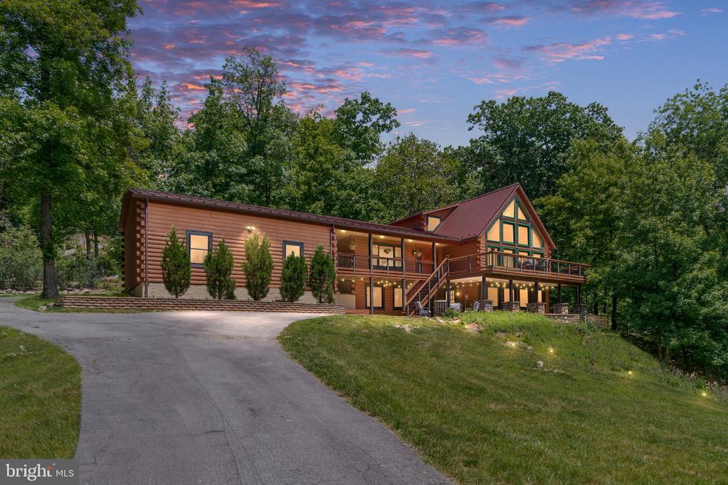 623 SHENANDOAH VALLEY DRIVE