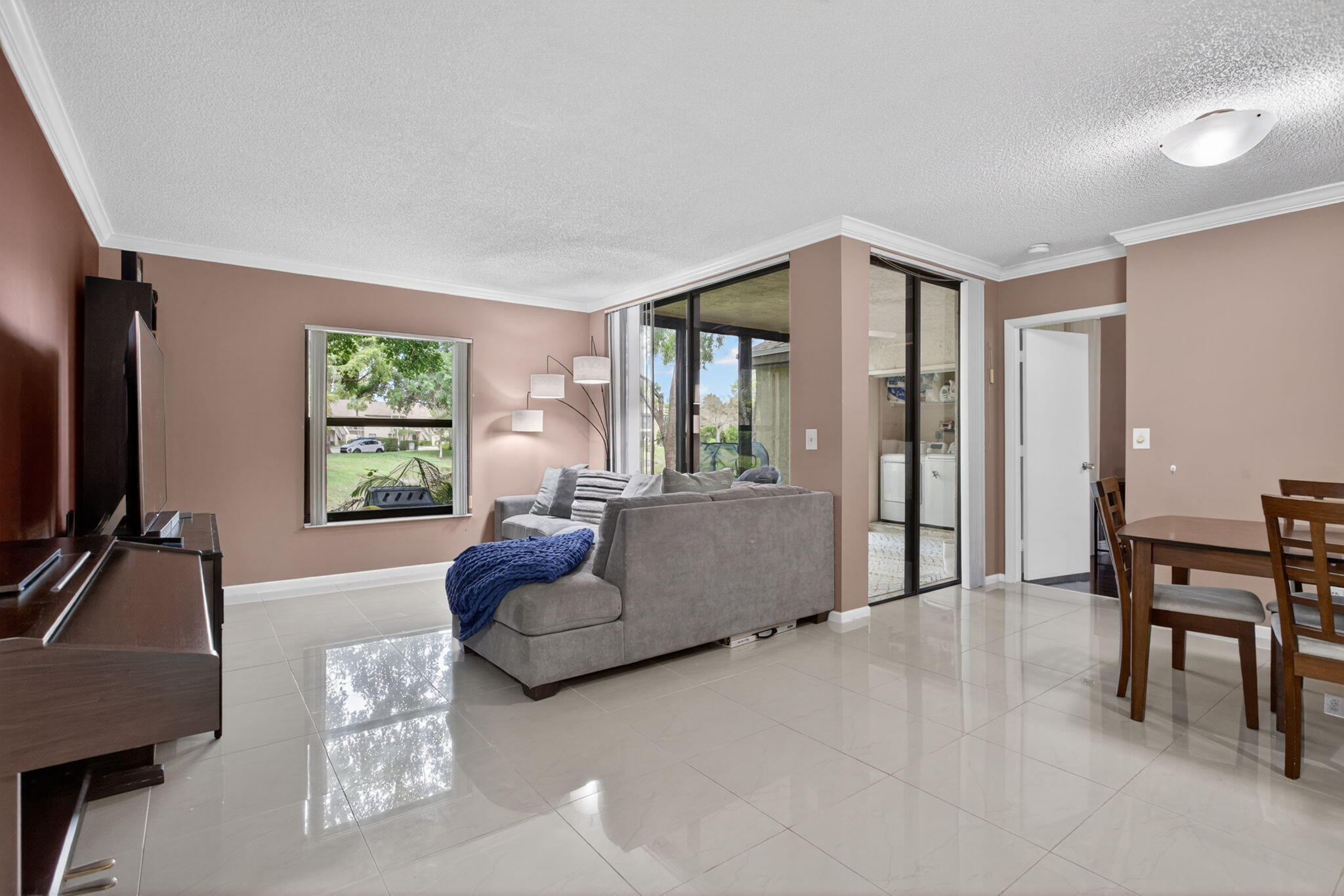 4483 Carambola Circle S 27320