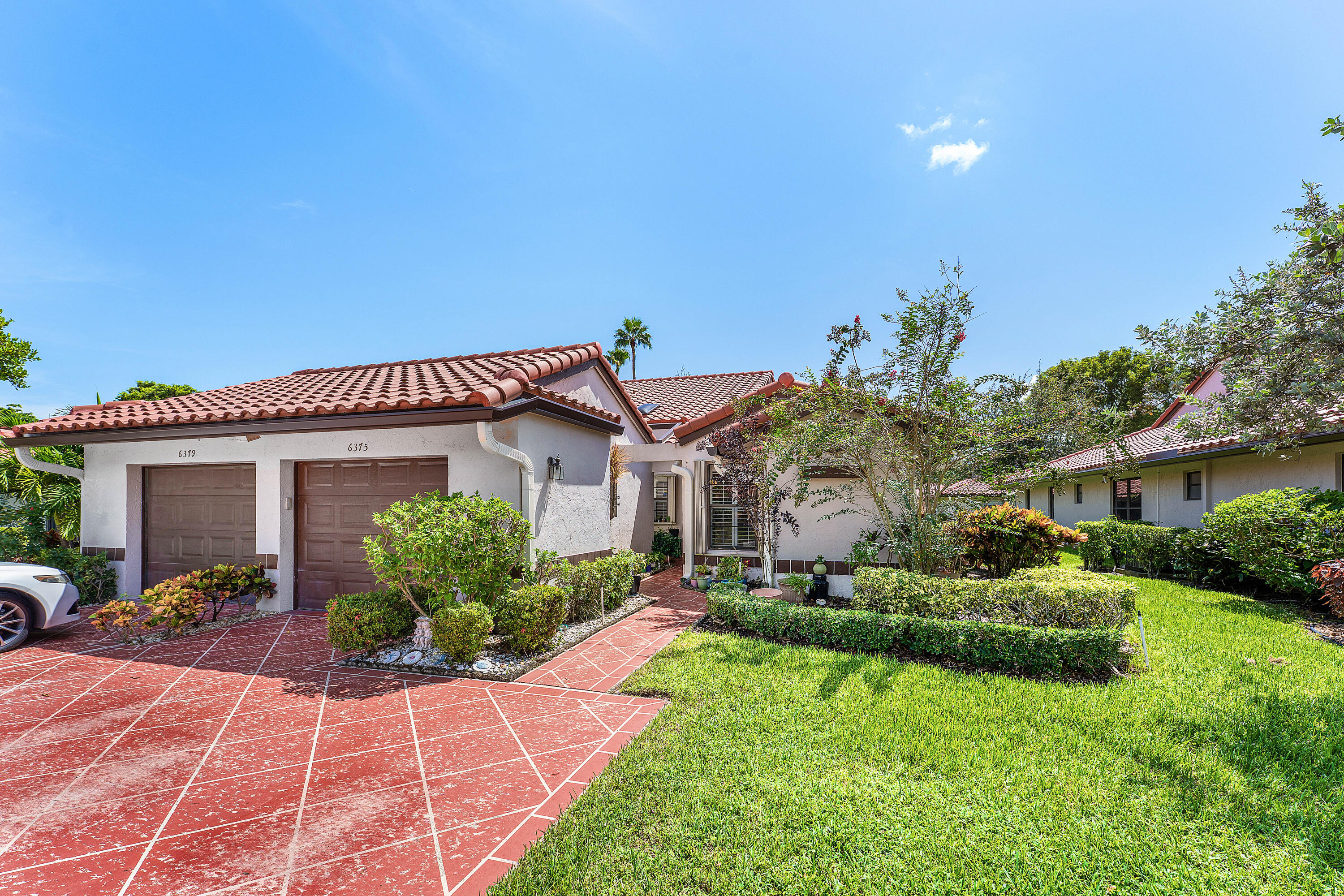 6375 KINGS GATE Circle