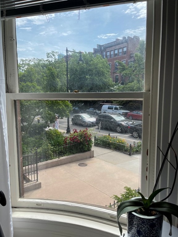 470 Beacon Street # 4